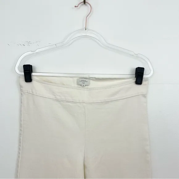 Avenue Montaigne Leo Crop Flare Pant in White Denim