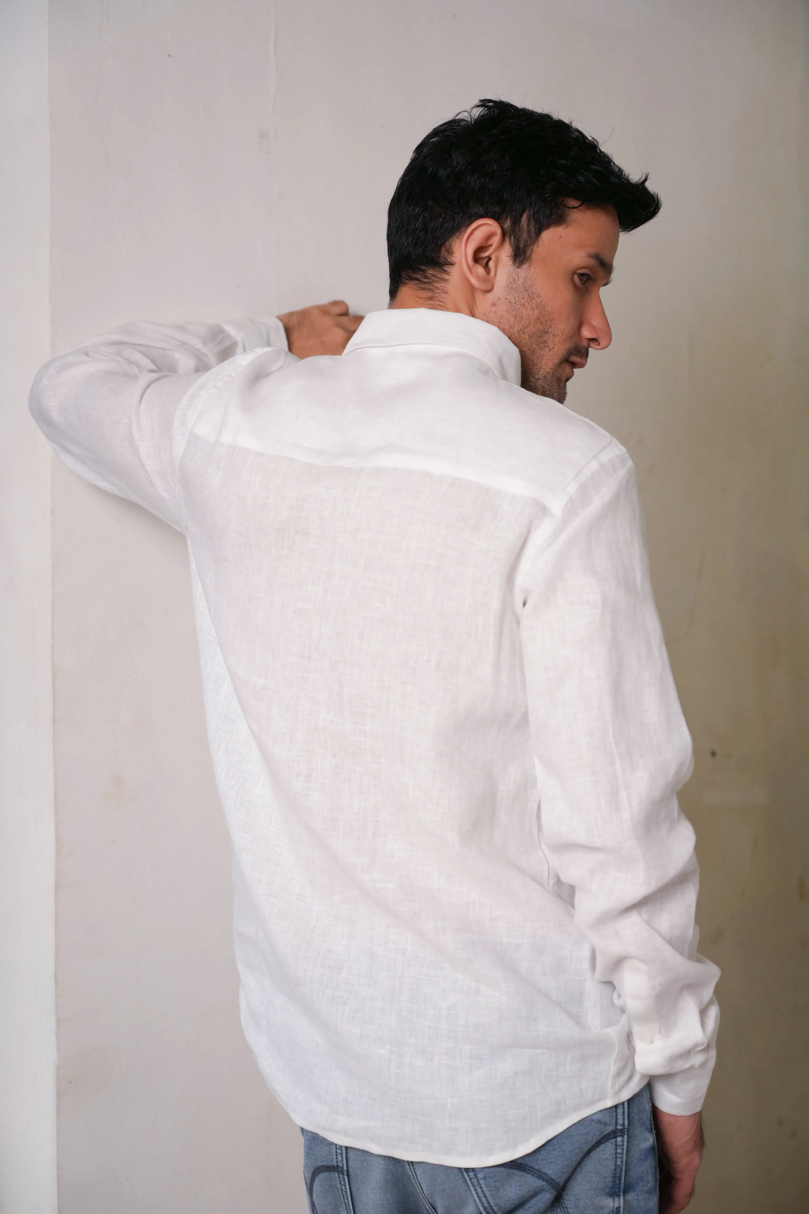 Classic White ·  Button Down Collar · Full Sleeve Shirt