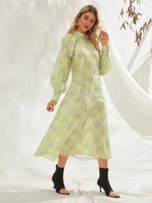 CM-DS107866 Women Elegant Seoul Style Mock Neck Floral Print Raglan Sleeve Dress - Green