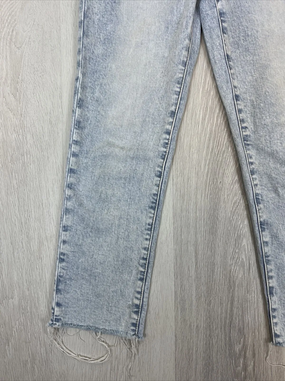 Decjuba Denim Womens Blue Light Wash Jeans Size 8