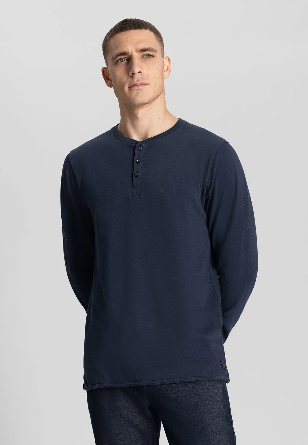 DSTREZZED NEWMAN L/S HENLEY 220034