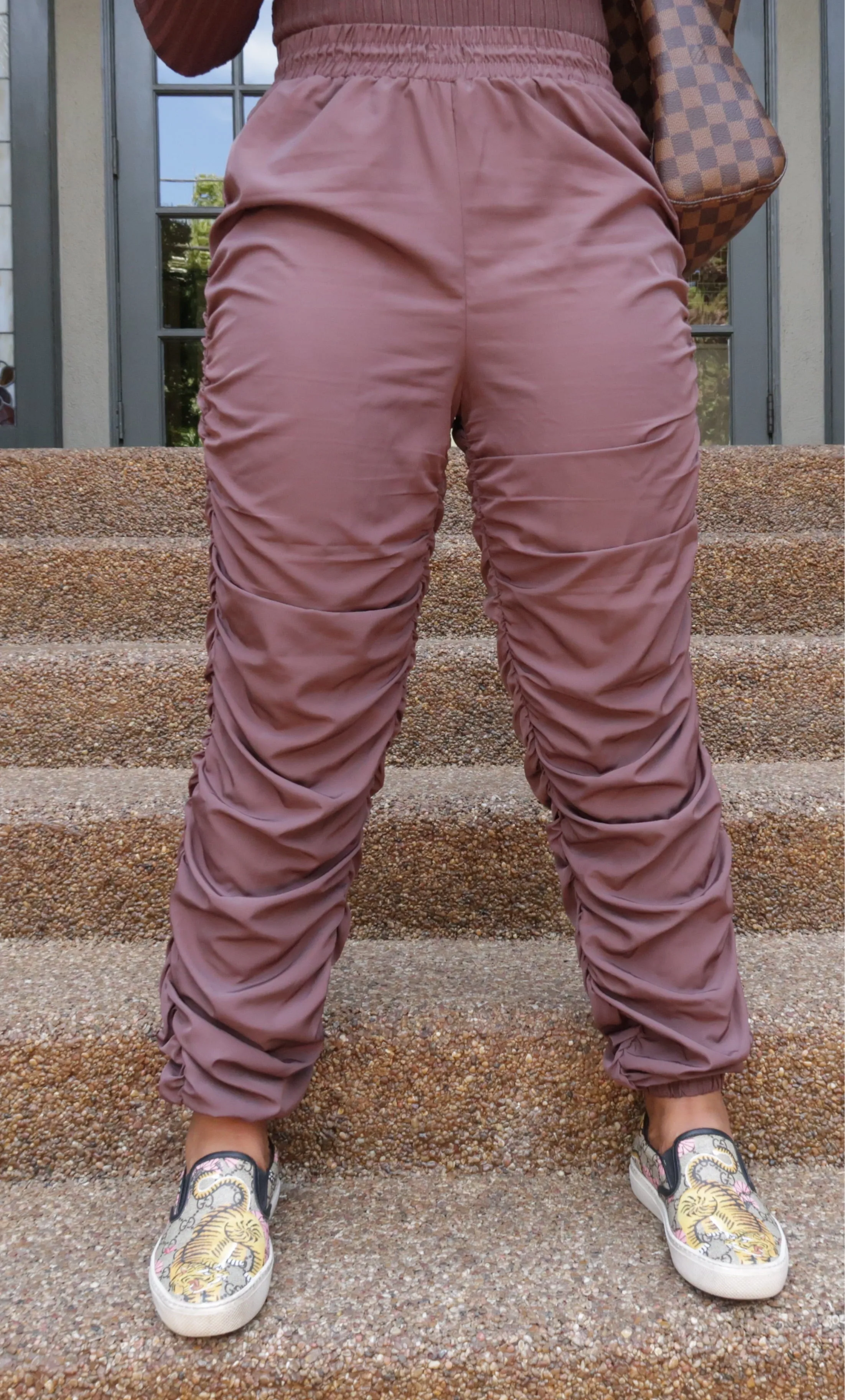 Emy Joggers Pants