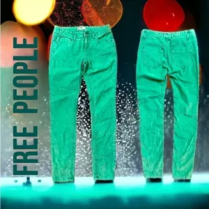 Free People l Green Corduroy Pants l 5-pocket Design l Size 28 l EUC