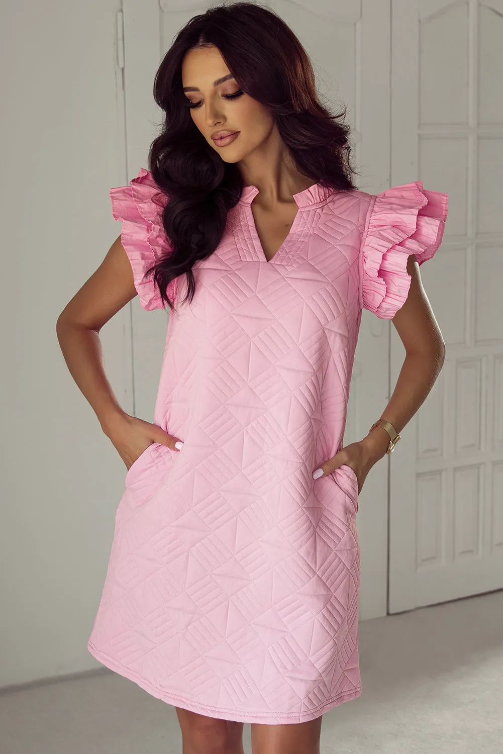 Geometric Pattern Shift Dress with Pleated Sleeves