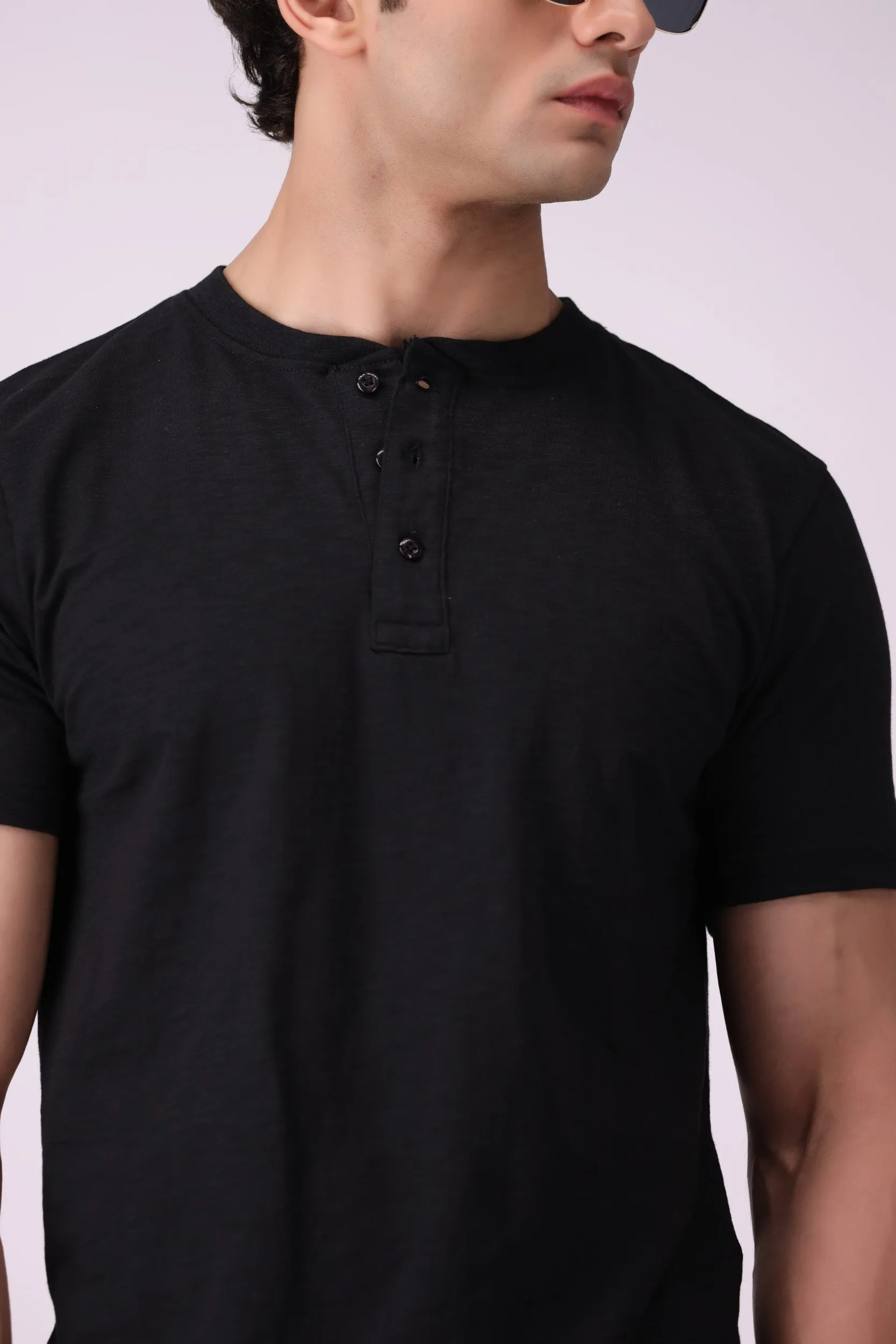 Henly Black T-Shirt