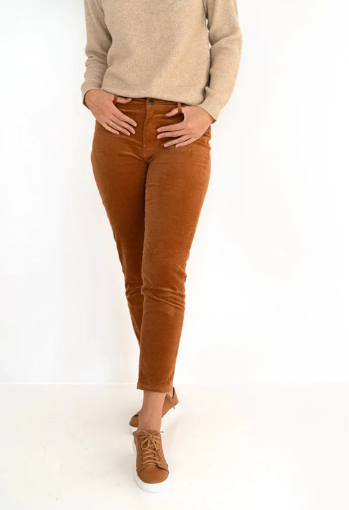 Humidity Queen Cord Jean- caramel