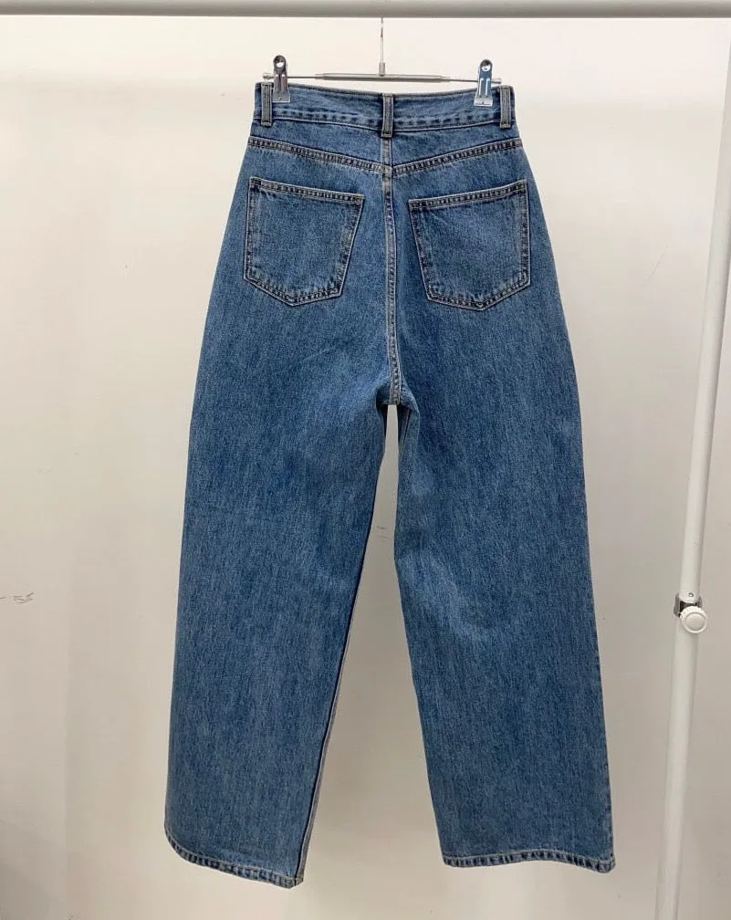 Kay Wrapped Button Fly Loose Jeans