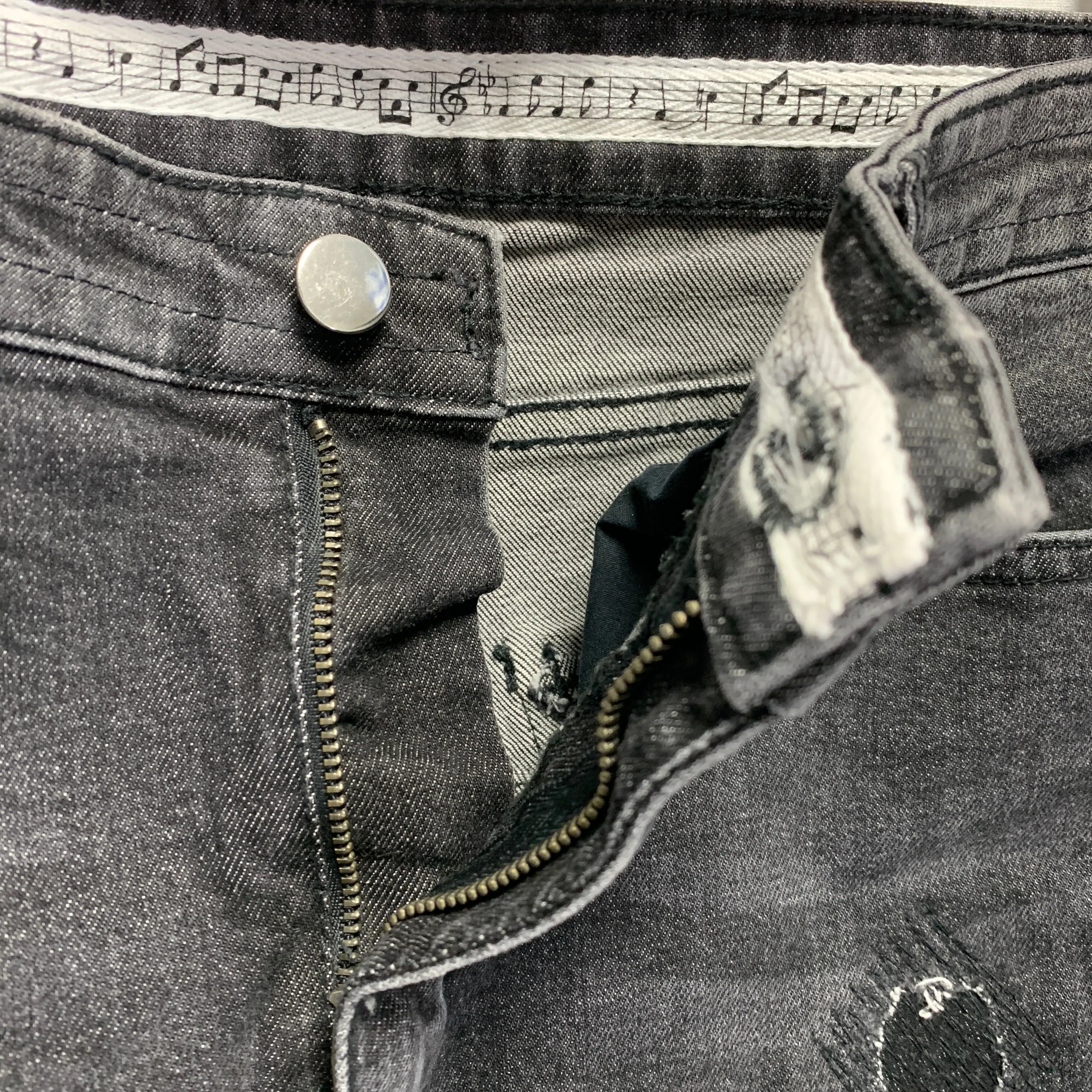 [L] Number Nine Distressed Denim Jeans Black
