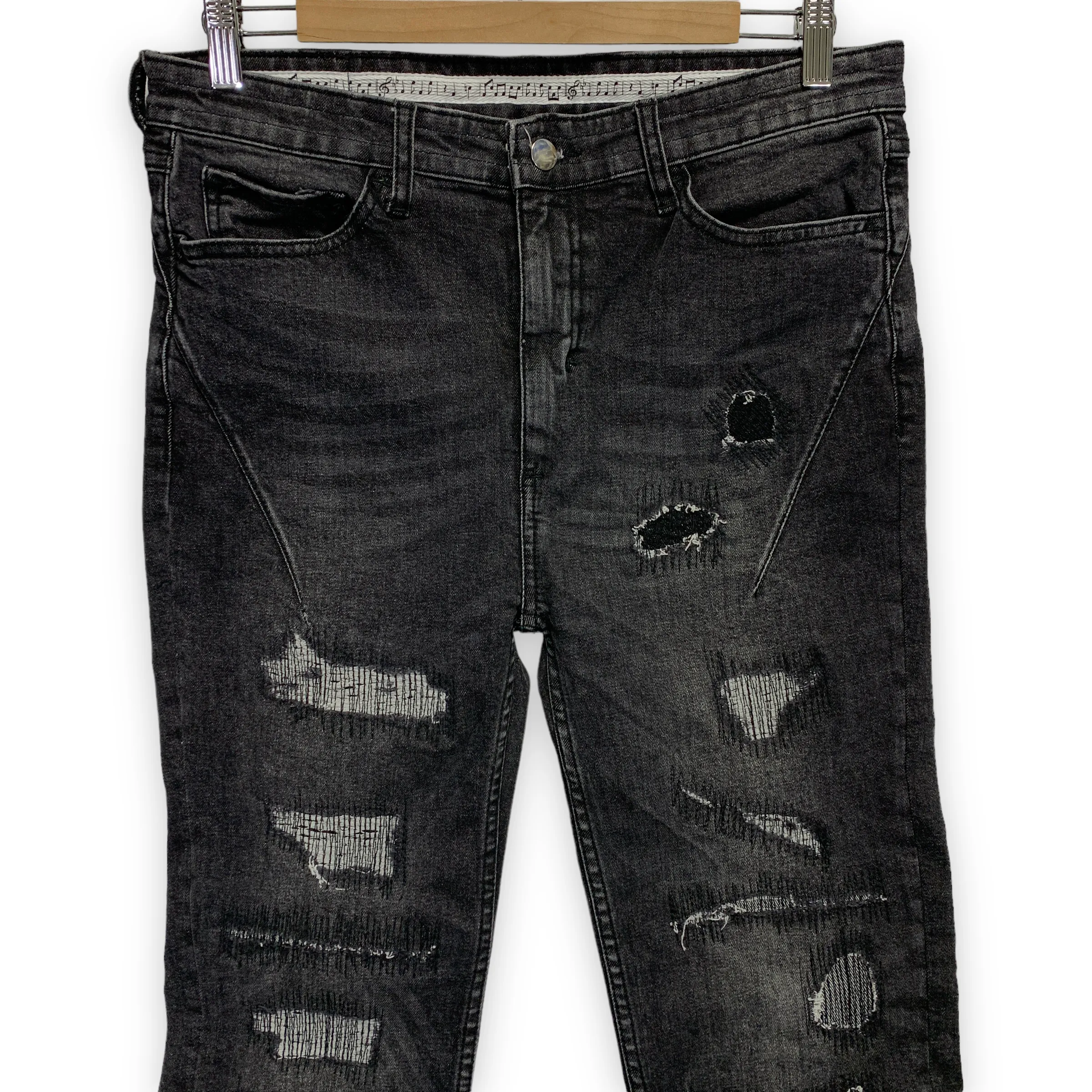 [L] Number Nine Distressed Denim Jeans Black