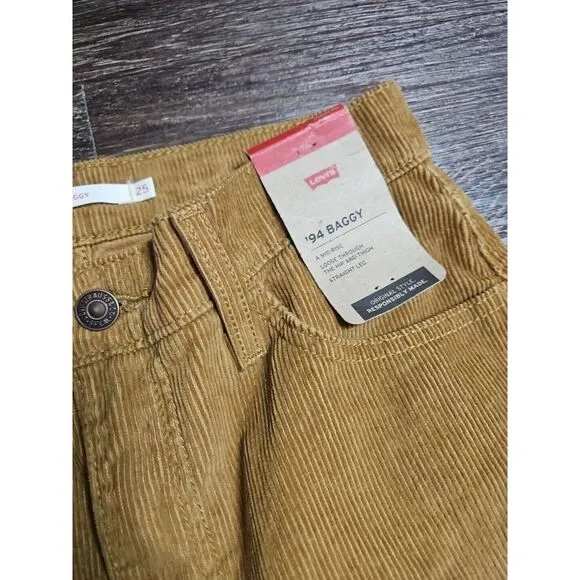 Levi's Pants Women's 25x31 '94 Baggy High Rise Straight Leg Relaxed Fit Corduroy