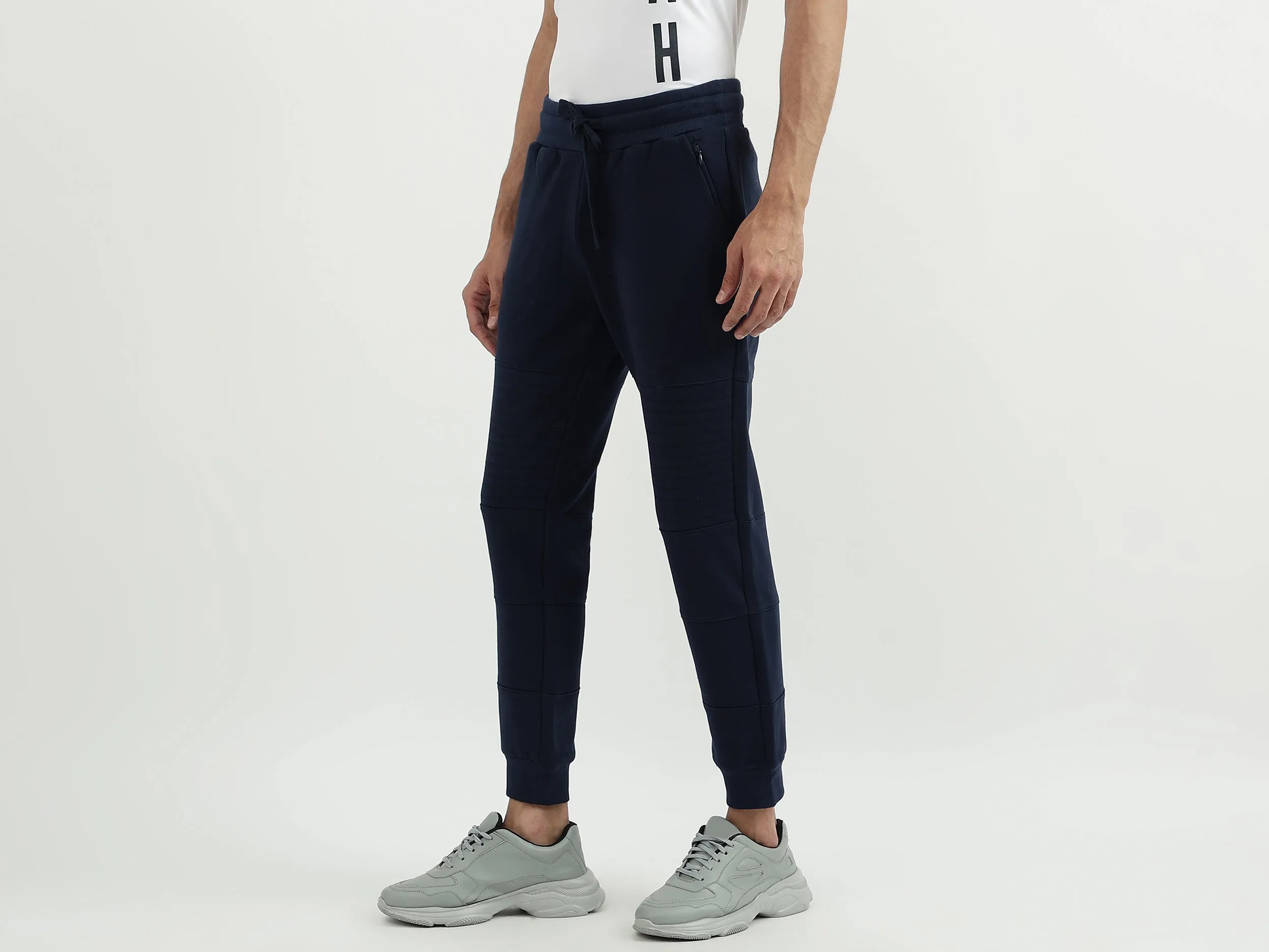 Men Self Design Regular Fit Jogger