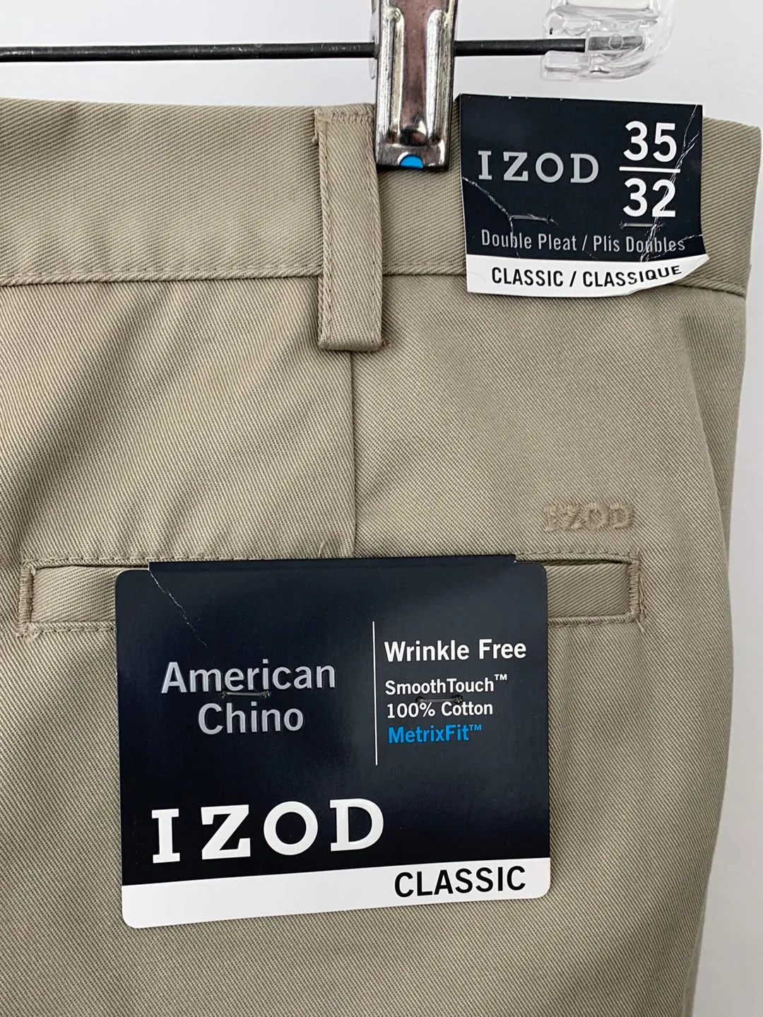 NWT - IZOD khaki Chino Wrinkle Free MetrixFit PLEAT FRONT Classic Pants - 35x32