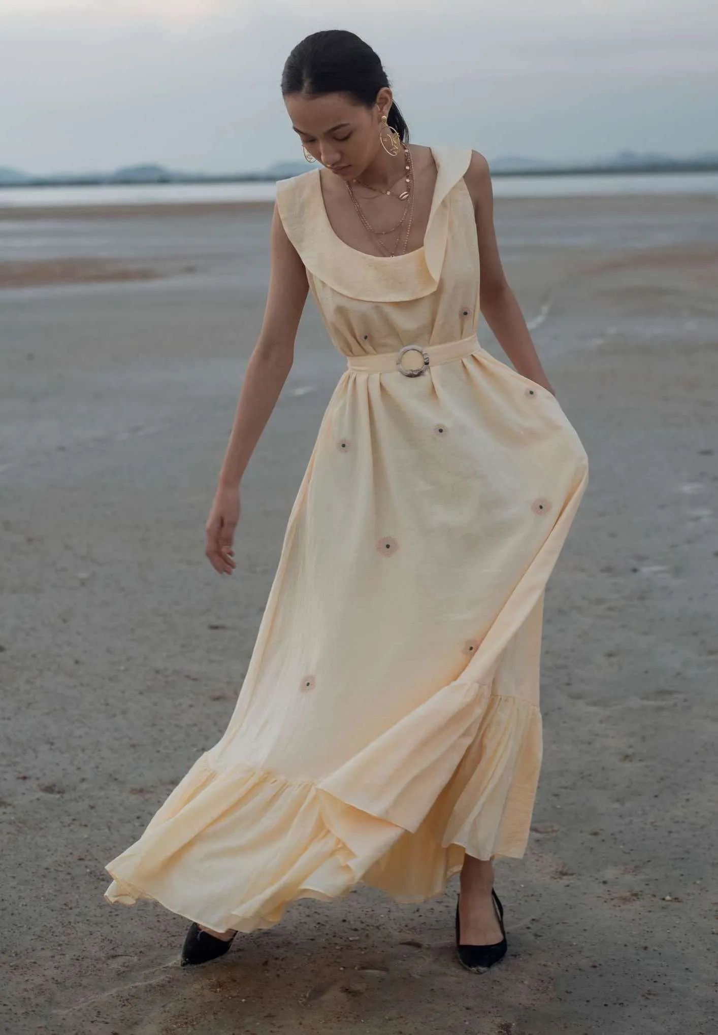 Pale Yellow Daffodil Shift Dress