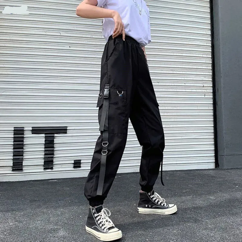 Paloma – Gothic Black Women's Winter Joggers