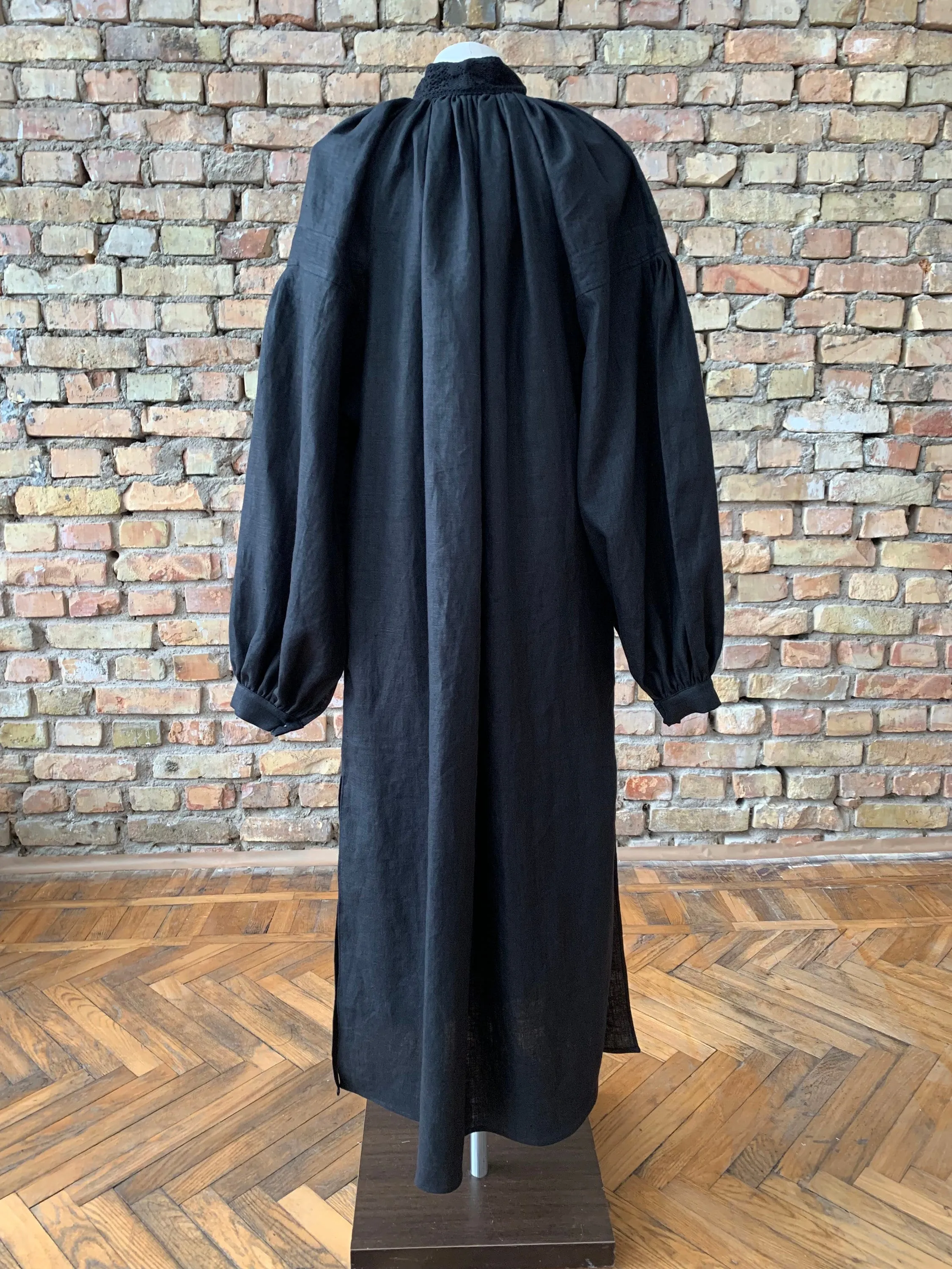 Piebalga Gown in Black Linen