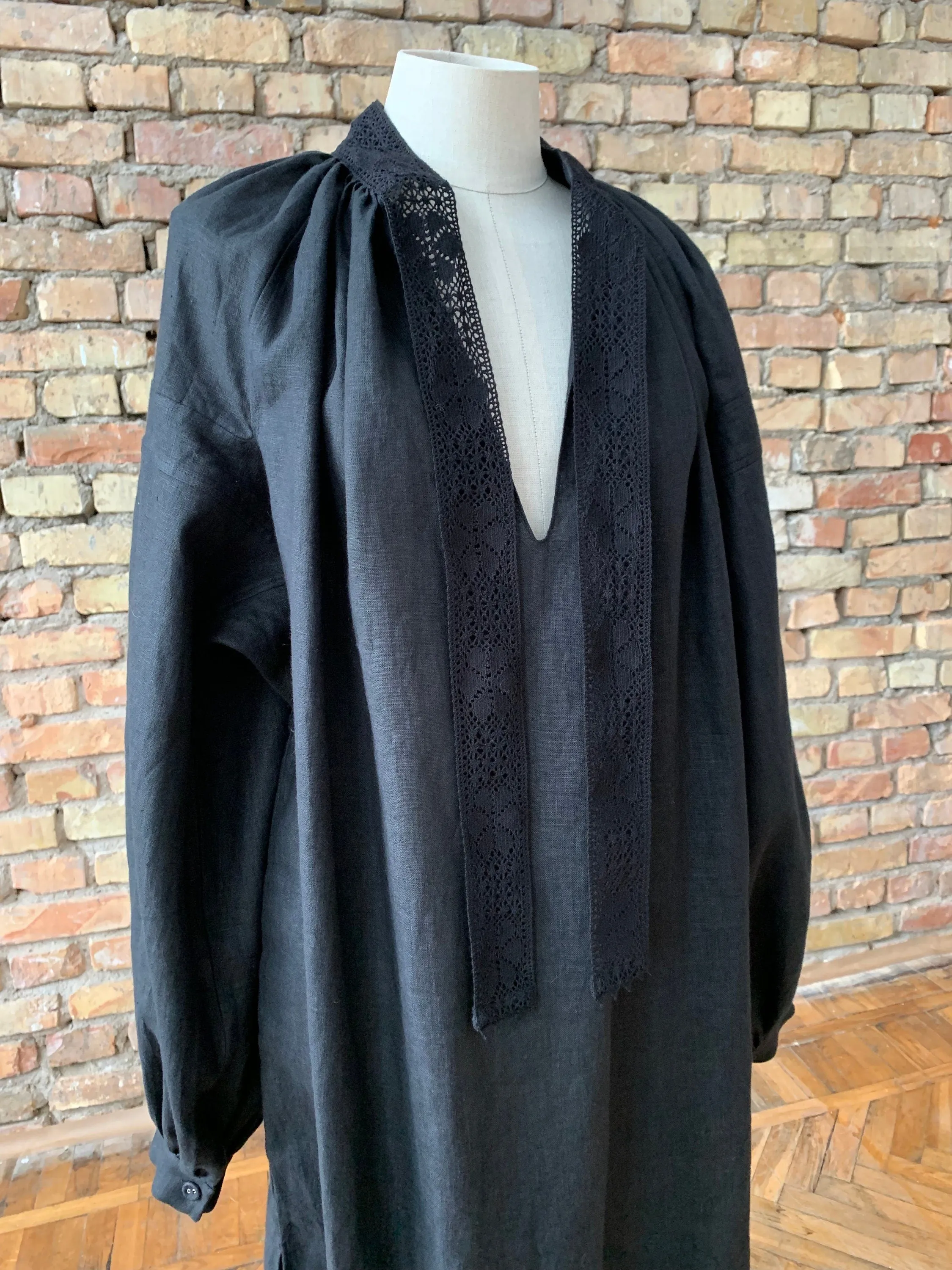 Piebalga Gown in Black Linen