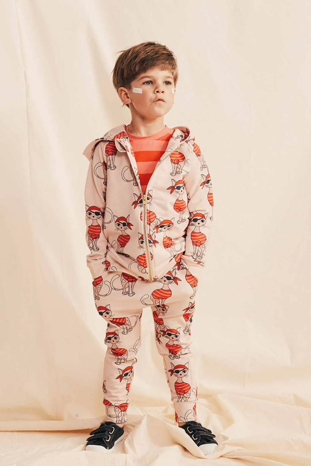 Piracat Light Joggers - LAST ONE 7-8 years
