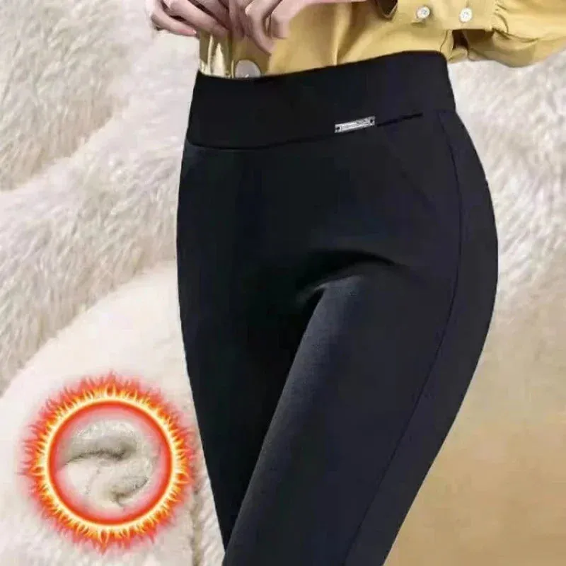 Plush Corduroy Harem Pants for Cozy Autumn Style
