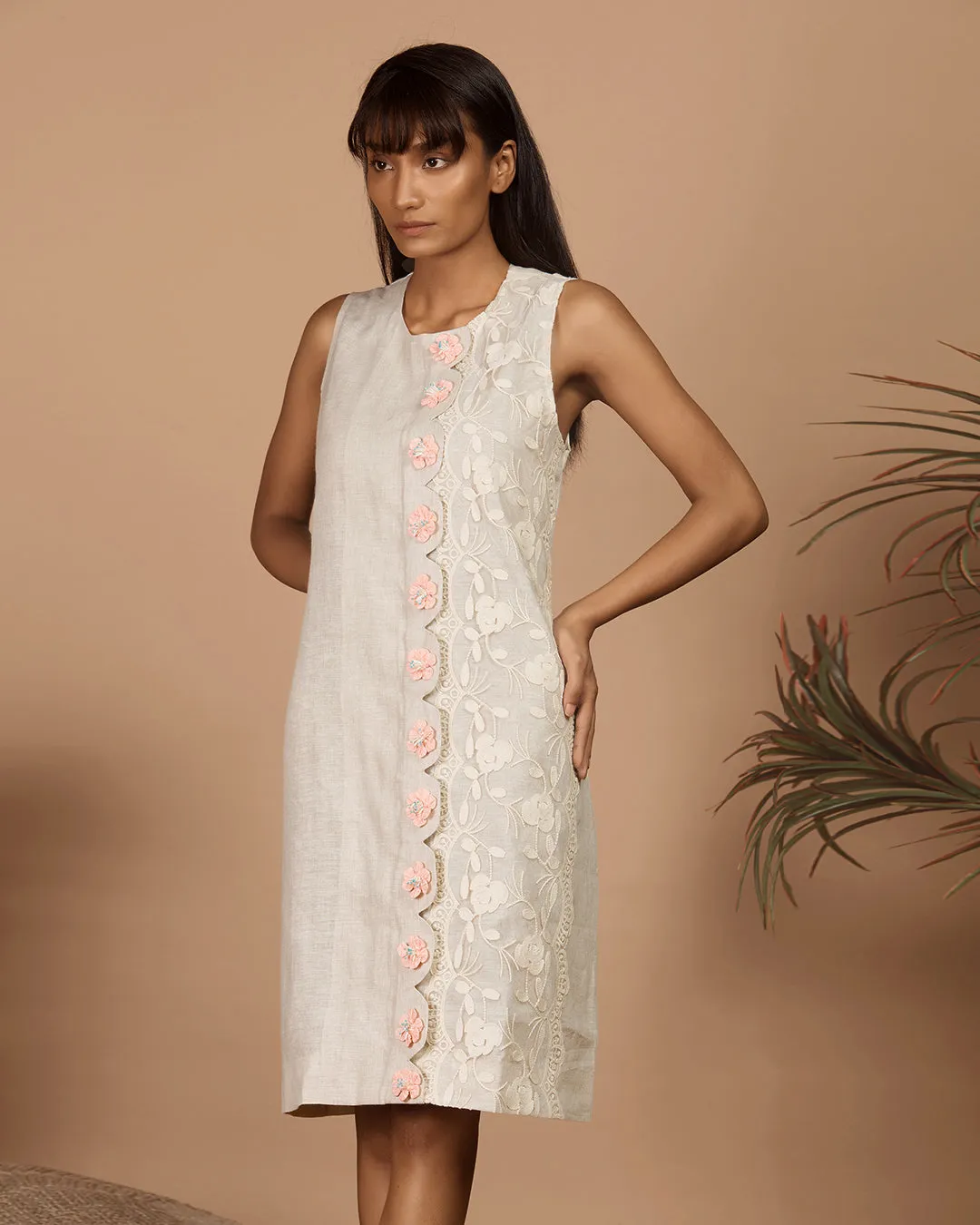 Scallop shift dress