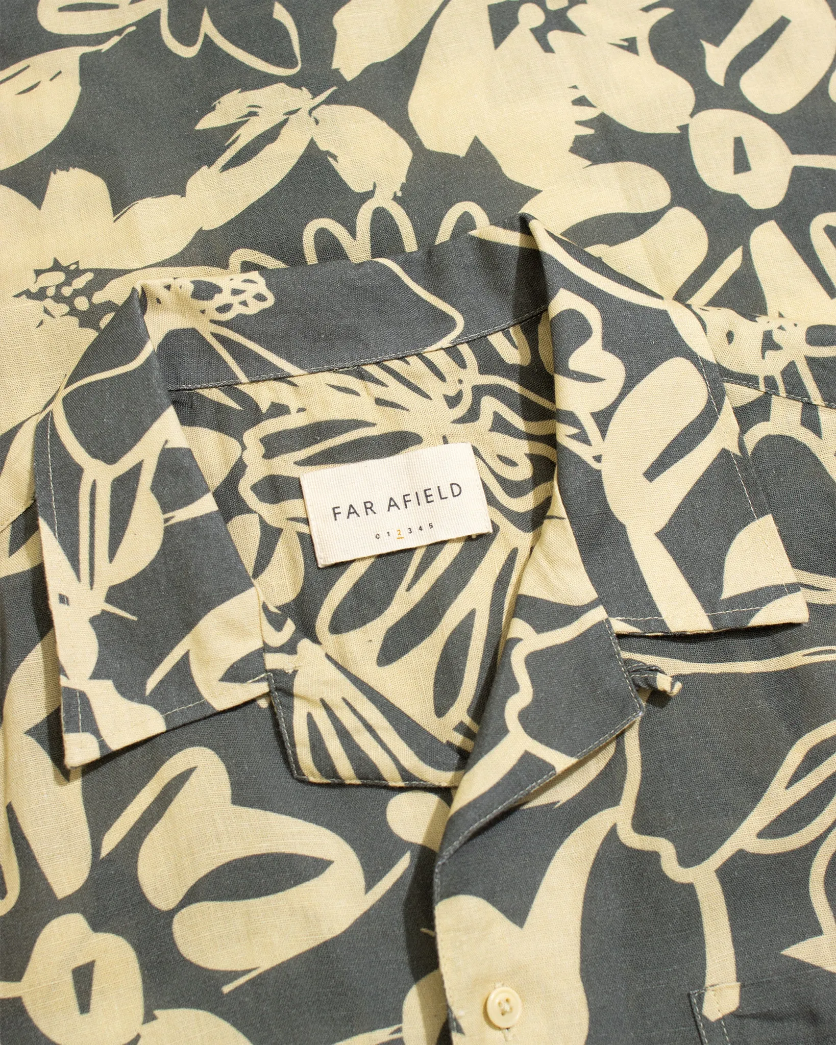 Selleck Shirt - Foliage Charcoal Grey
