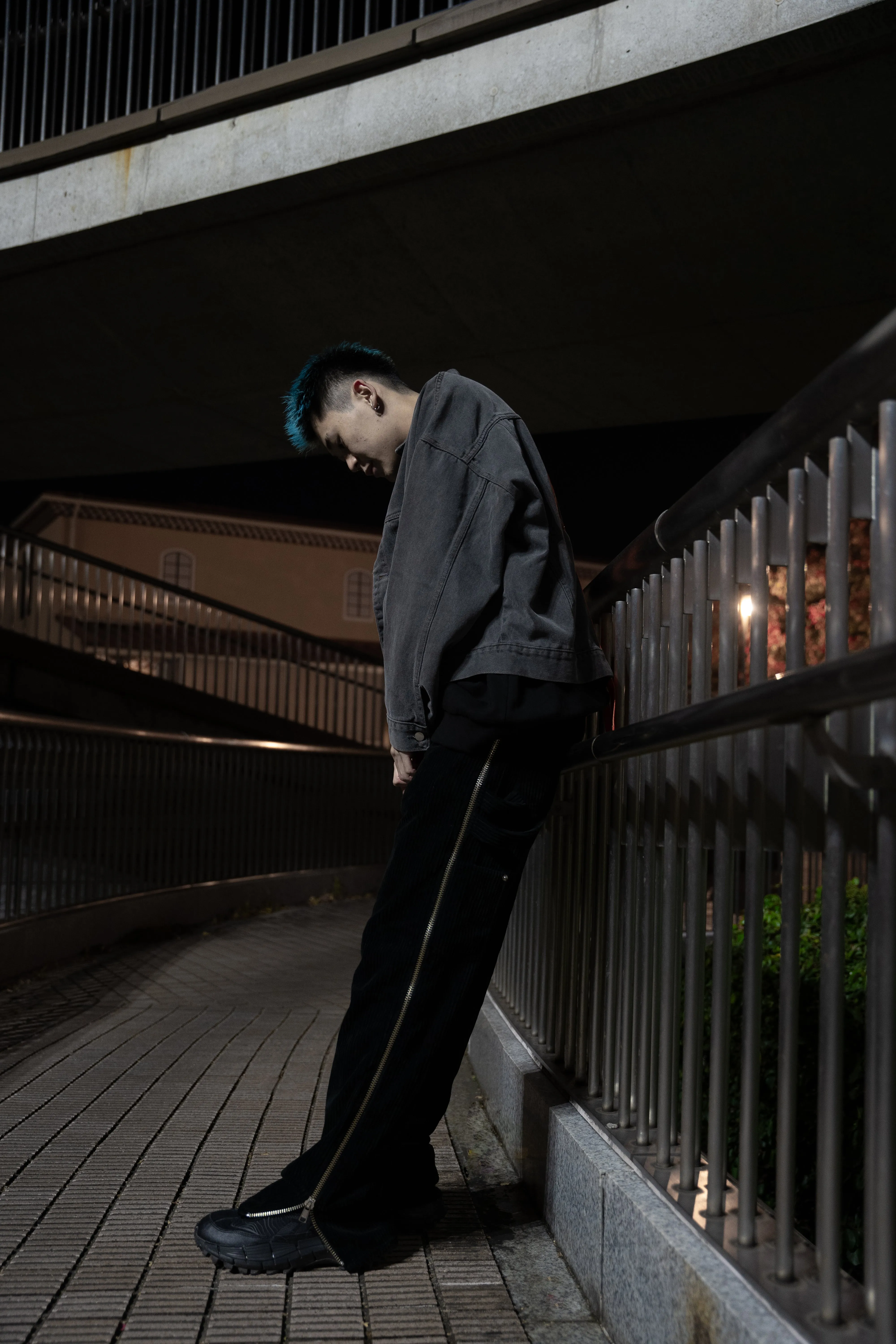 SKINS ZIPPER CORDUROY PANTS / BLACK