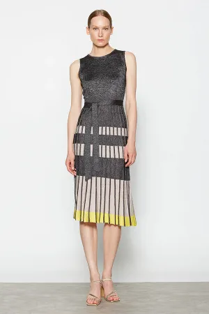SLEEVELESS STRIPED SKIRT ROUND-NECK DRESS