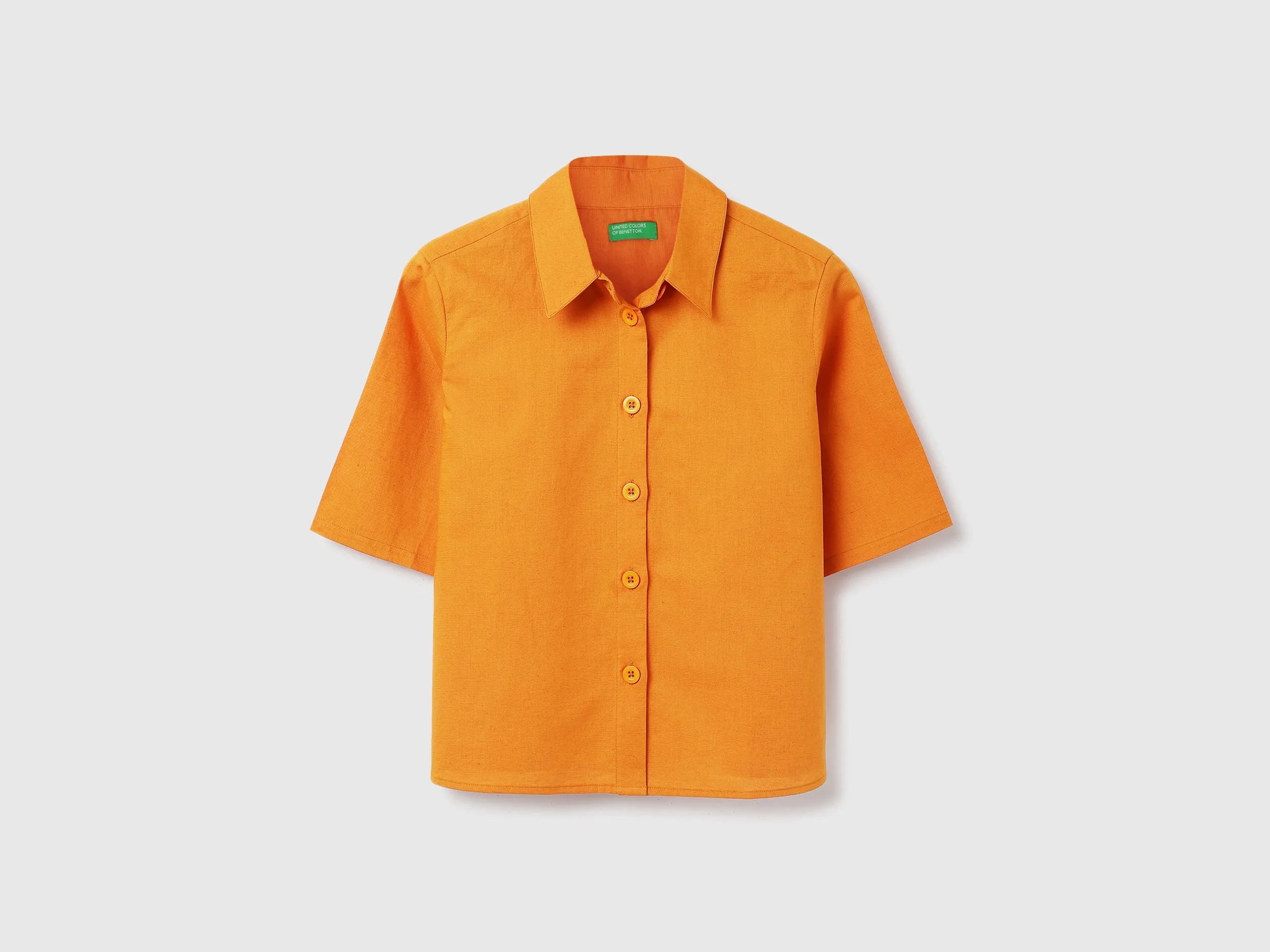 Spread Collar Solid Shirts