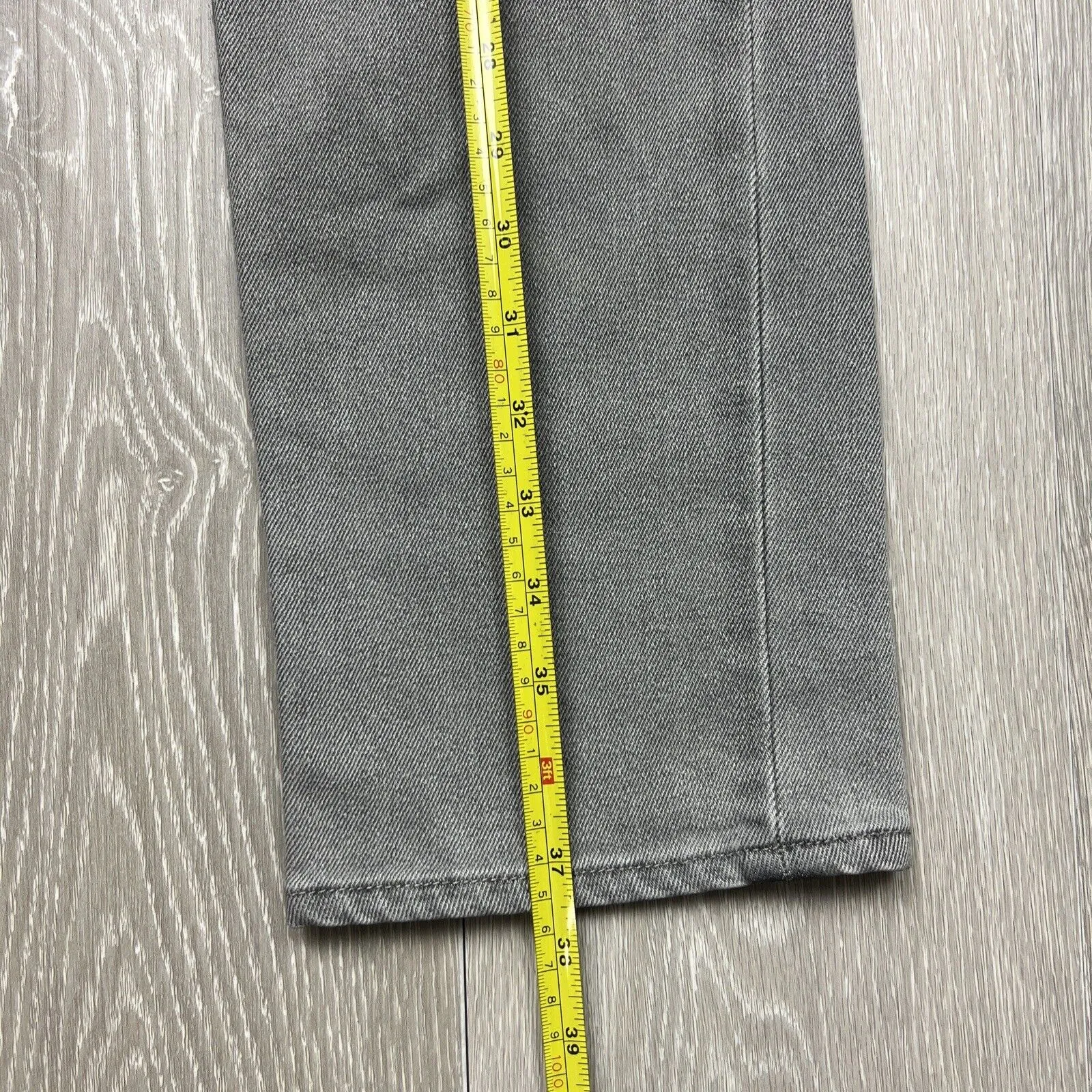 Volcom Brand Jeans Mens Grey Solver Modern Straight Jeans Size 28